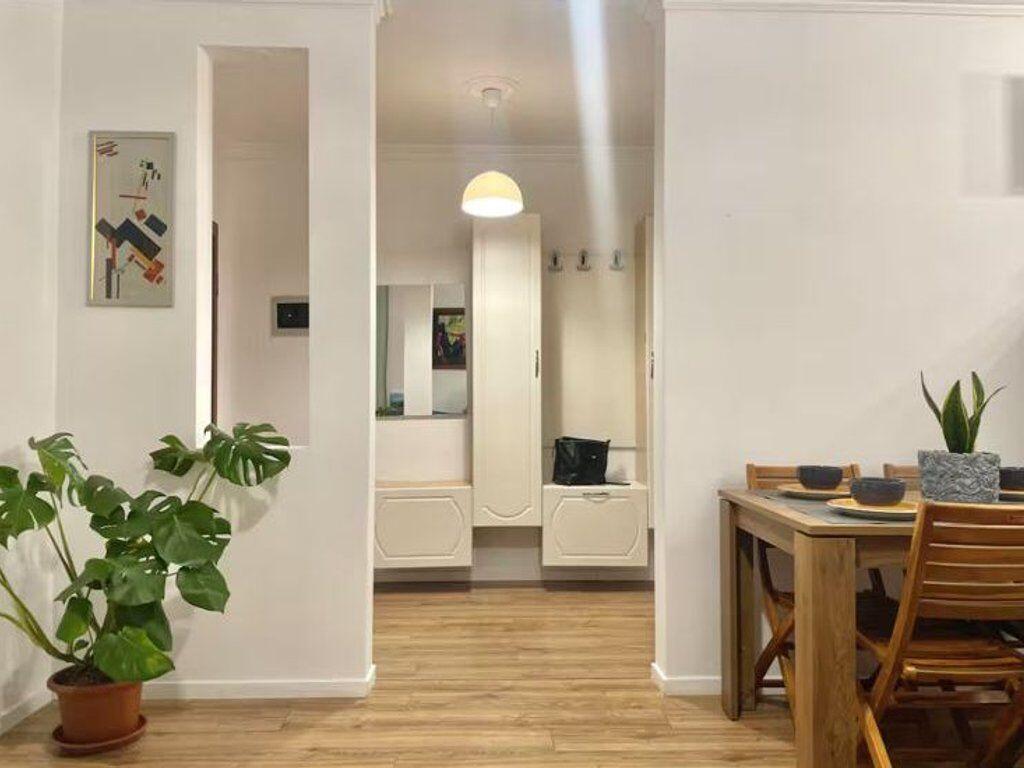 For sale, 2+1 Apartment, Zogu i Zi, Tirana. 176,000 €