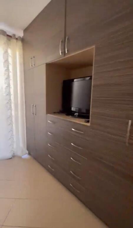 Apartament 1+1 me qera ne Astir mbrapa Bar Sorriso