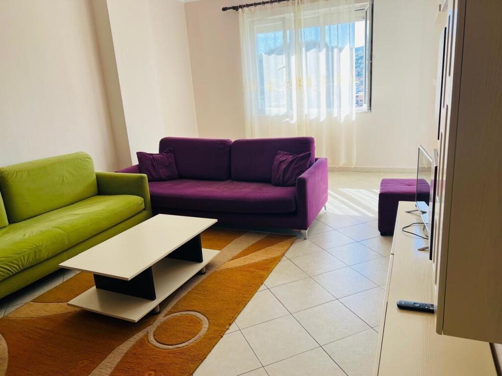 In affitto Appartamento 2+1, Yzberisht Palazzo Dilo 450 Mila leke