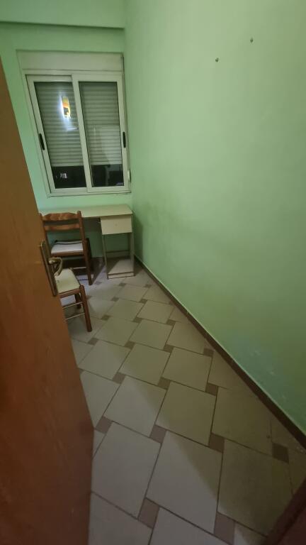 Affittasi appartamento 1+1 in via Durazzo