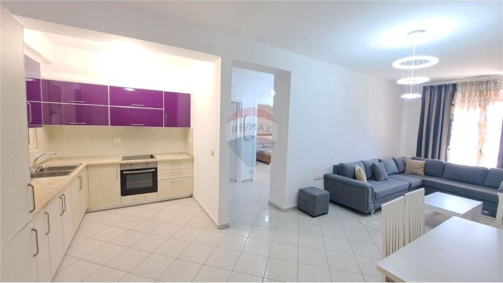 2+1 Apartment for rent – near the First Instance Court, Vlora