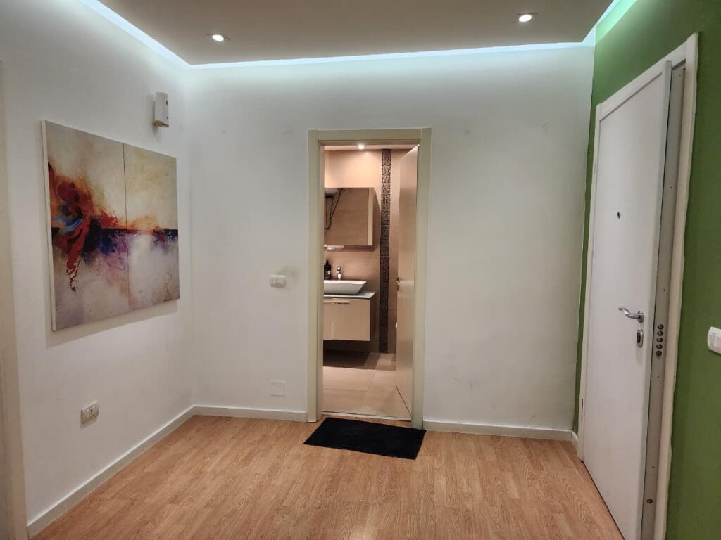 ✨SUPER APPARTAMENTO IN AFFITTO – 2+1+2wc &amp; Veranda ( 📍 Komuna Parisit / kristal Center || 200m2 || 1000 eu🔥