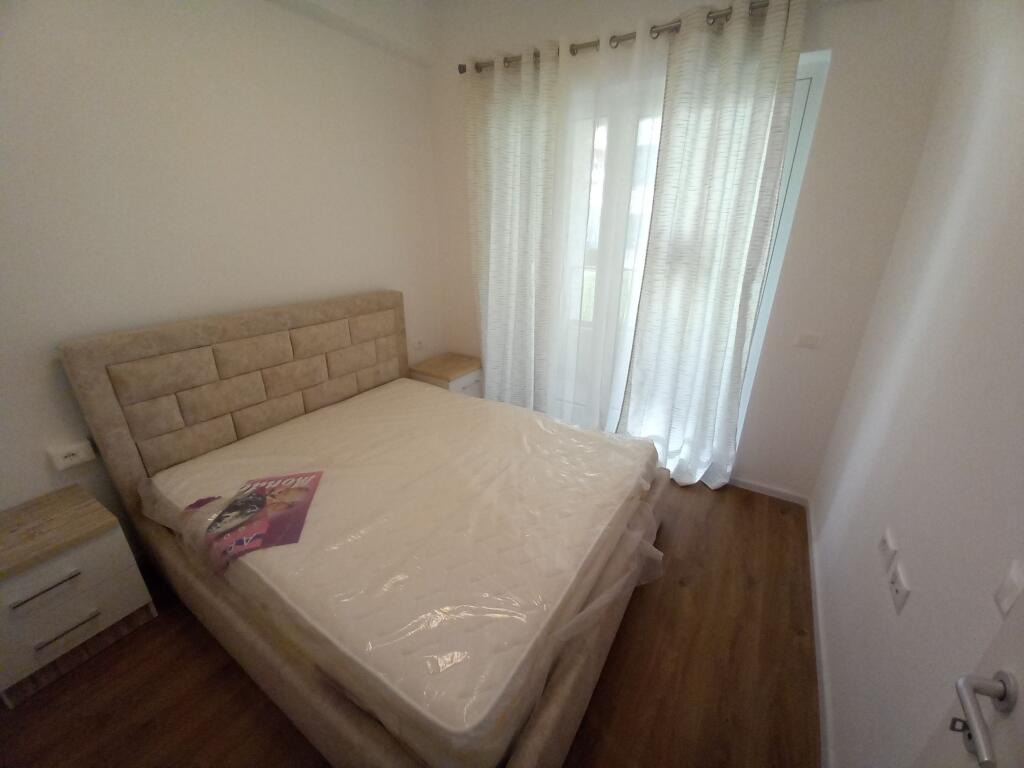 Jepet me qira apartament 1+1 ne Ali Dem(Mangalem)