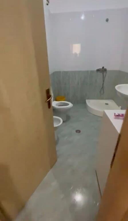 Apartament 1+1 me qera ne Astir mbrapa Bar Sorriso