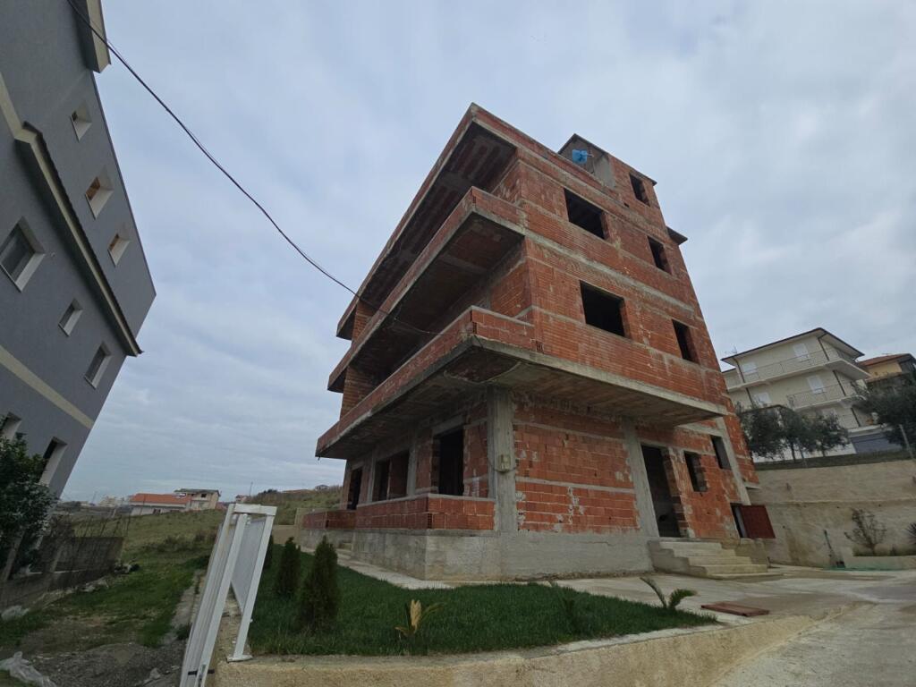 SUPER INVESTIMENTO A PLEPA, DURRËS – EDIFICIO DI 4 PIANI CON POTENZIALE ALBERGHIERO 🌊