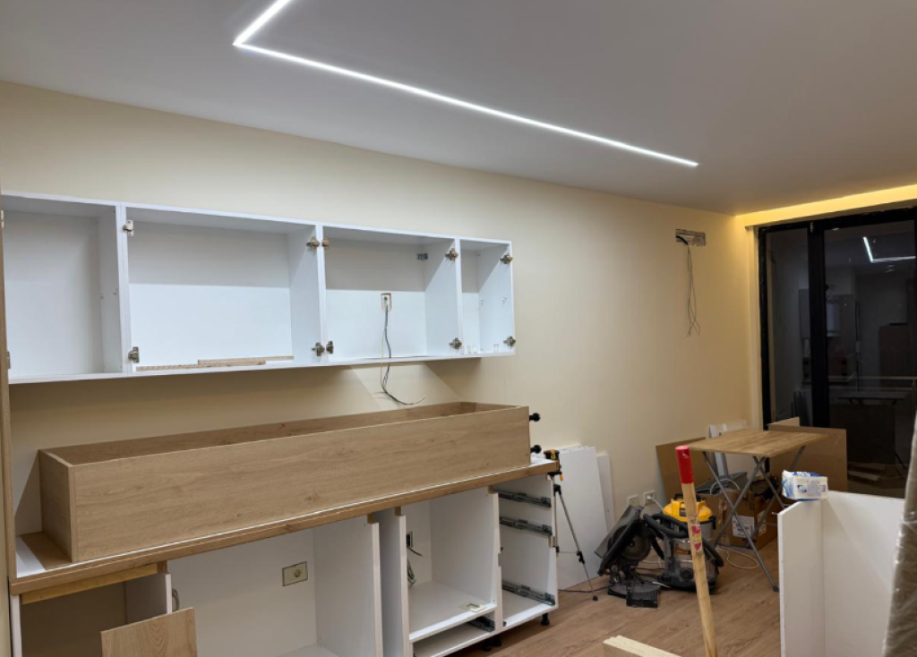 🏢 Apartament 2+1 – Mine Peza, Golden Towe