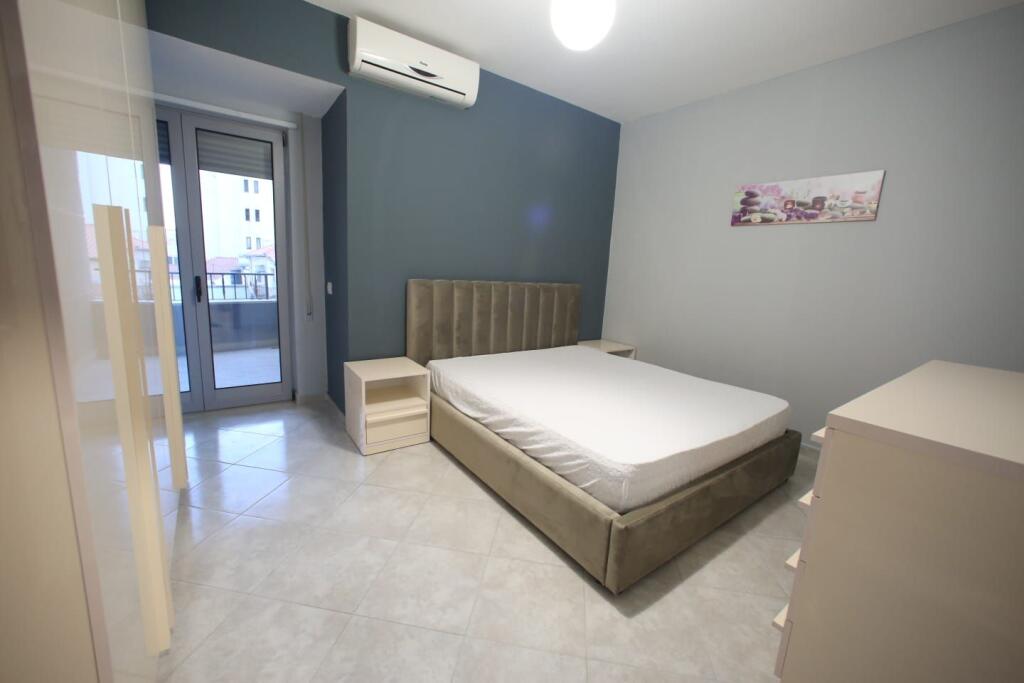 Apartment 1+1 for rent in Durres center is given