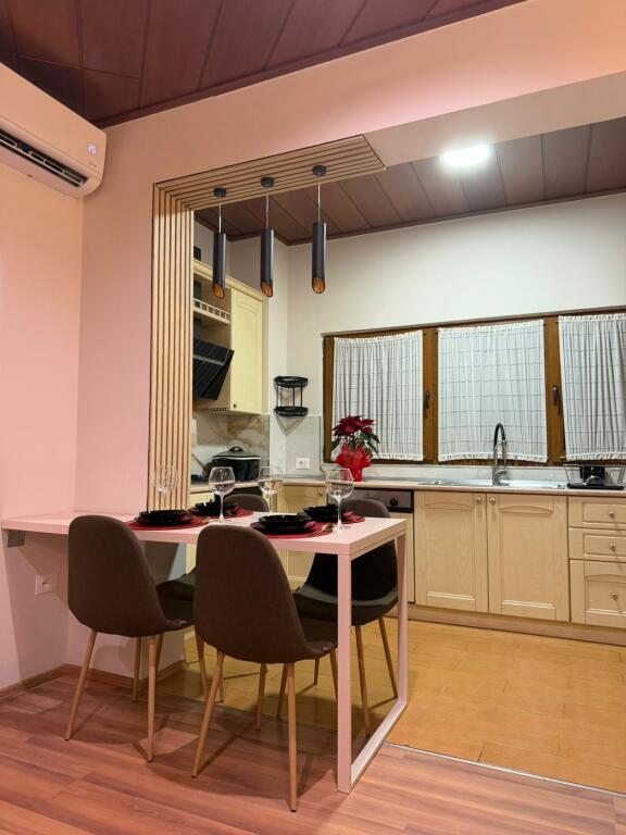 Appartamento 1+1 Di fronte a Delijorgji