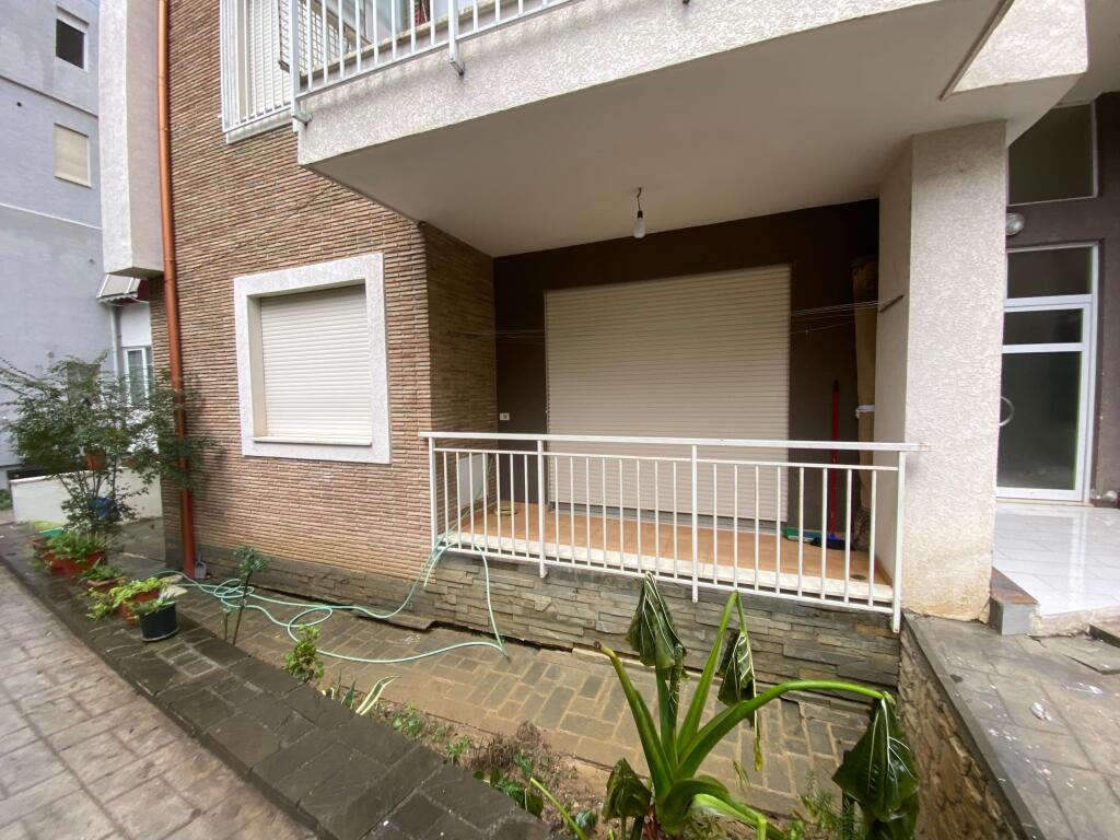 For sale 1+1, with veranda, zoological garden, 140,000 euros