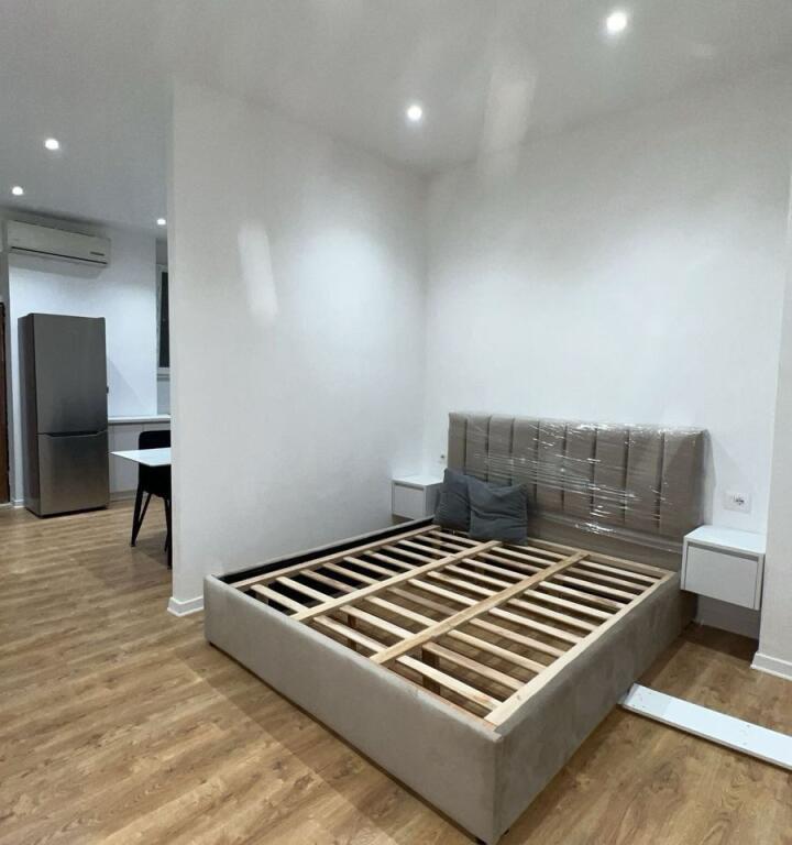 Monolocale in affitto, via Barrikadave vicino a Labidari 650 Mila lek