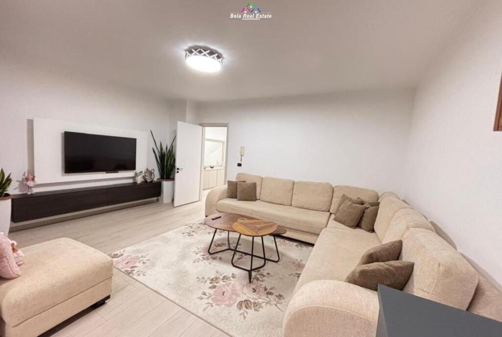 Appartamento In Affitto 2+1 A Brryli (ID B2201695) Tirana