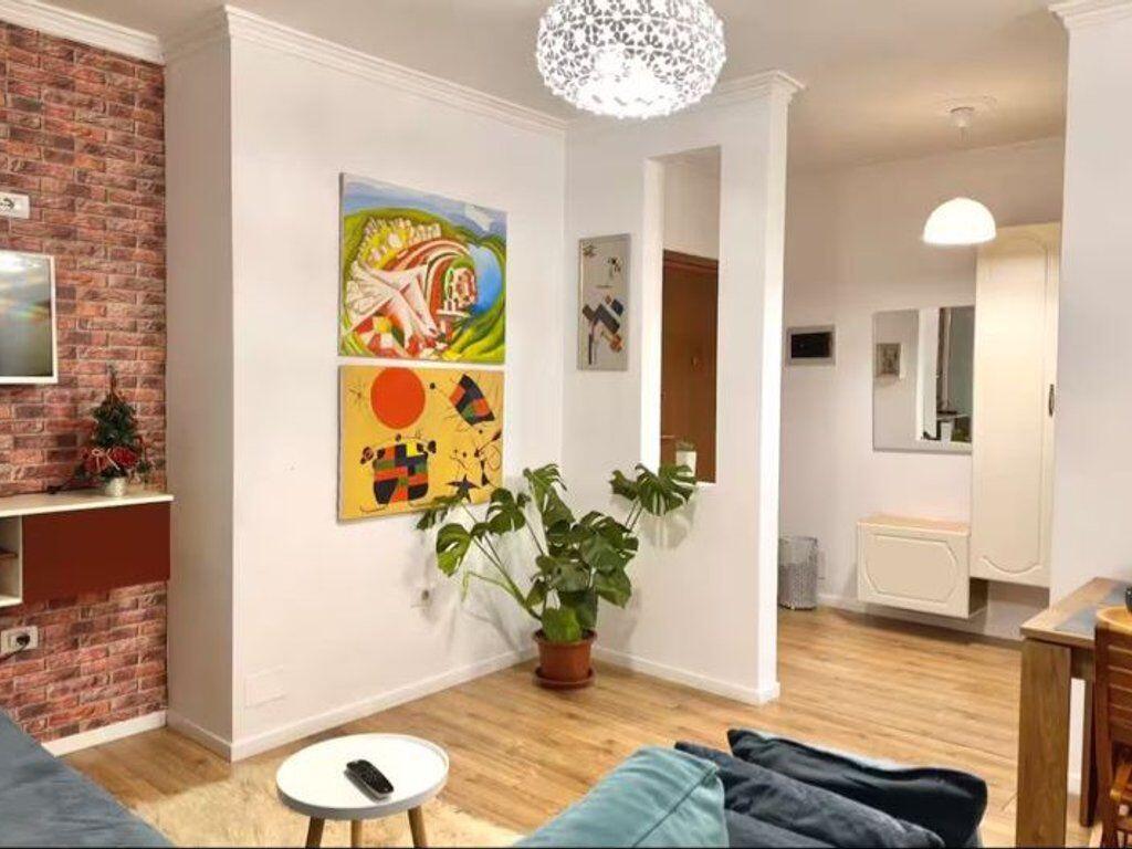 For sale, 2+1 Apartment, Zogu i Zi, Tirana. 176,000 €