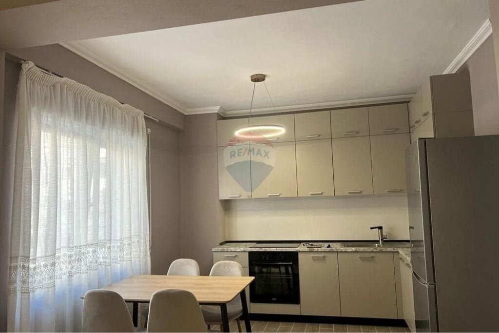 Apartament 2+1 + Post Parkimi Kodra e Diellit 2