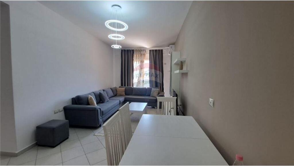 2+1 Apartment for rent – near the First Instance Court, Vlora