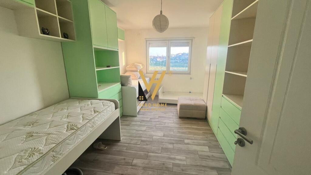 SHITET APARTAMENT 2+1+2+BLK NE ASTIR 165.000 EURO