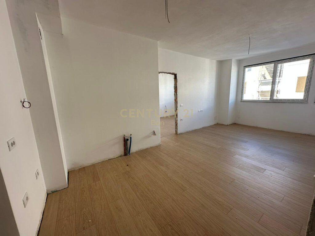WE SELL 2+1 APARTMENT WITH SEA VIEW AT V.M RESIDENCE! 118,395 €
