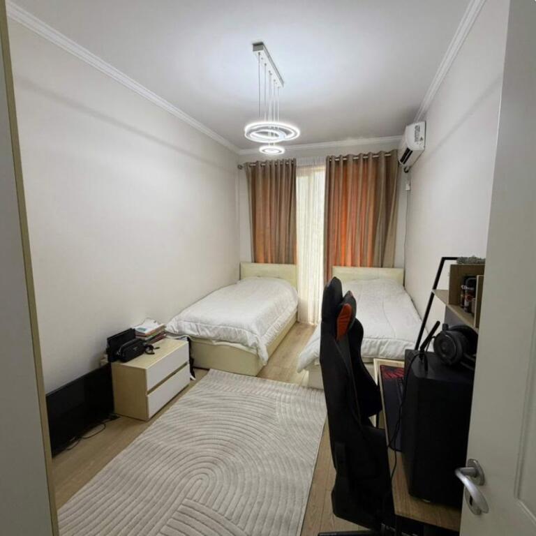 🏡 Appartamento arredato 2+1 in vendita –📍 Shkozë, Tirana💶 Prezzo: 135.000 €