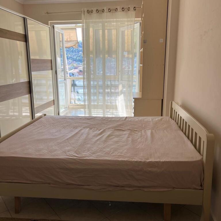 In affitto Appartamento 2+1, Yzberisht Palazzo Dilo 450 Mila leke