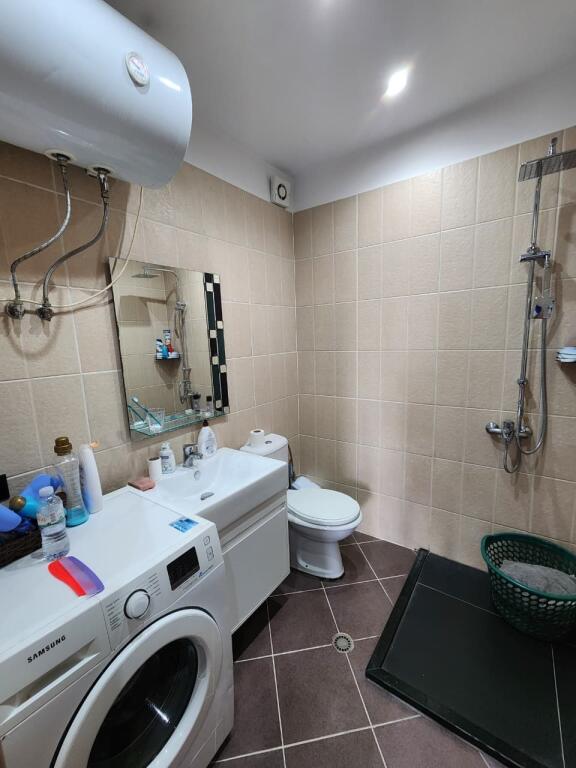 Jepet Me Qira :⏳Ultra 2+1+2Wc &amp; Ballkon ( 📍Astiri - Fiks te Bohemi ) Kati 7,  120 m2 650 euro