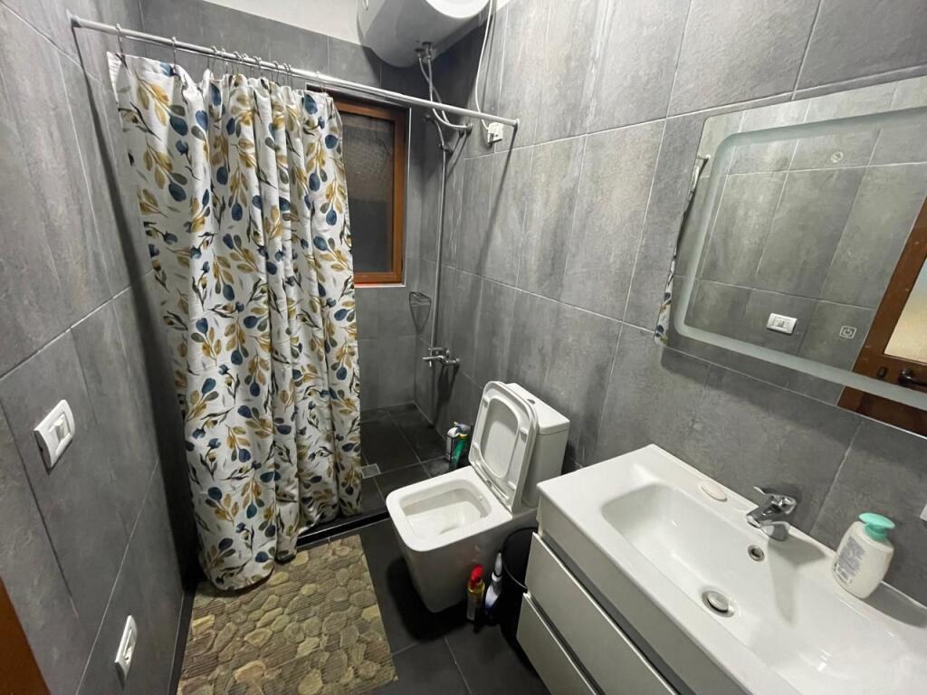 House 2+1 for rent, behind Casa Italia 450 thousand lek