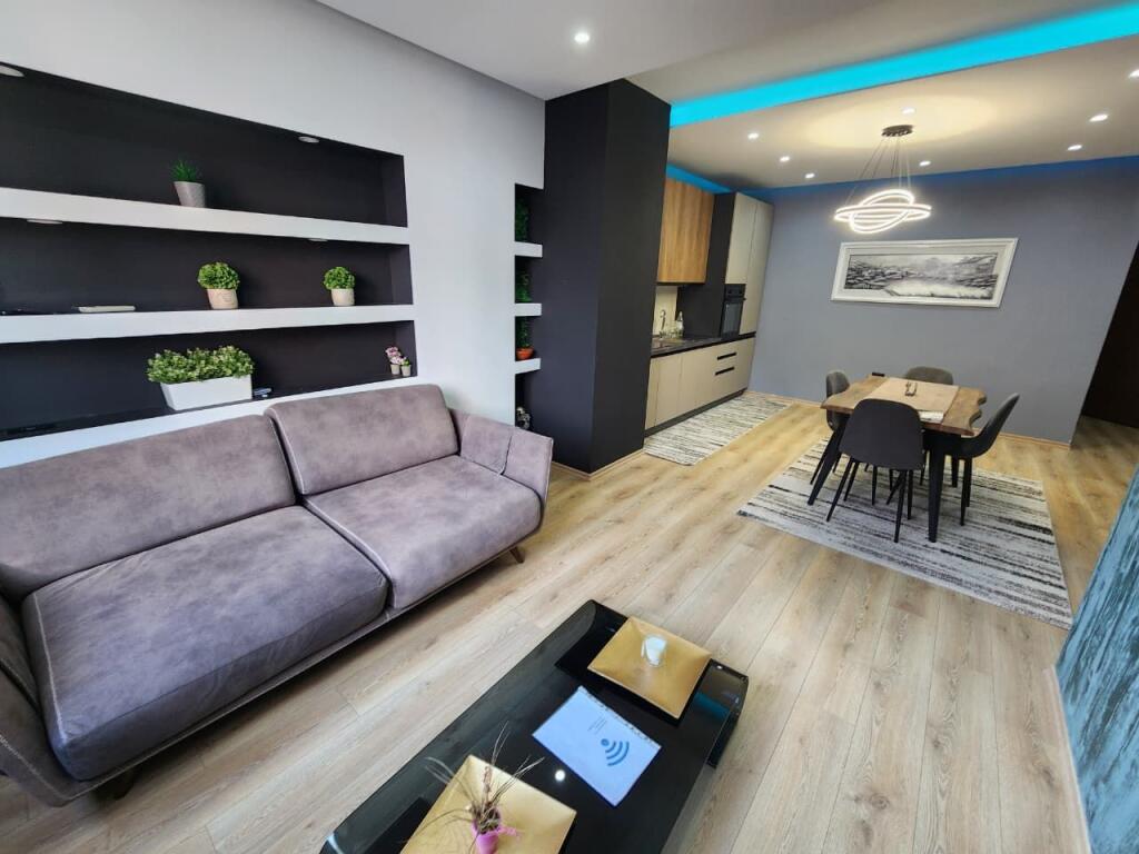 Jepet Me Qira :⏳Ultra 2+1+2Wc &amp; Ballkon ( 📍Astiri - Fiks te Bohemi ) Kati 7,  120 m2 650 euro