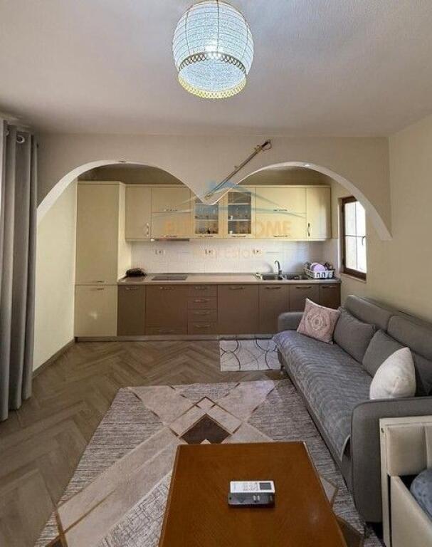 Rent, Private 2-Storey House, 5 Maji, Tirana.