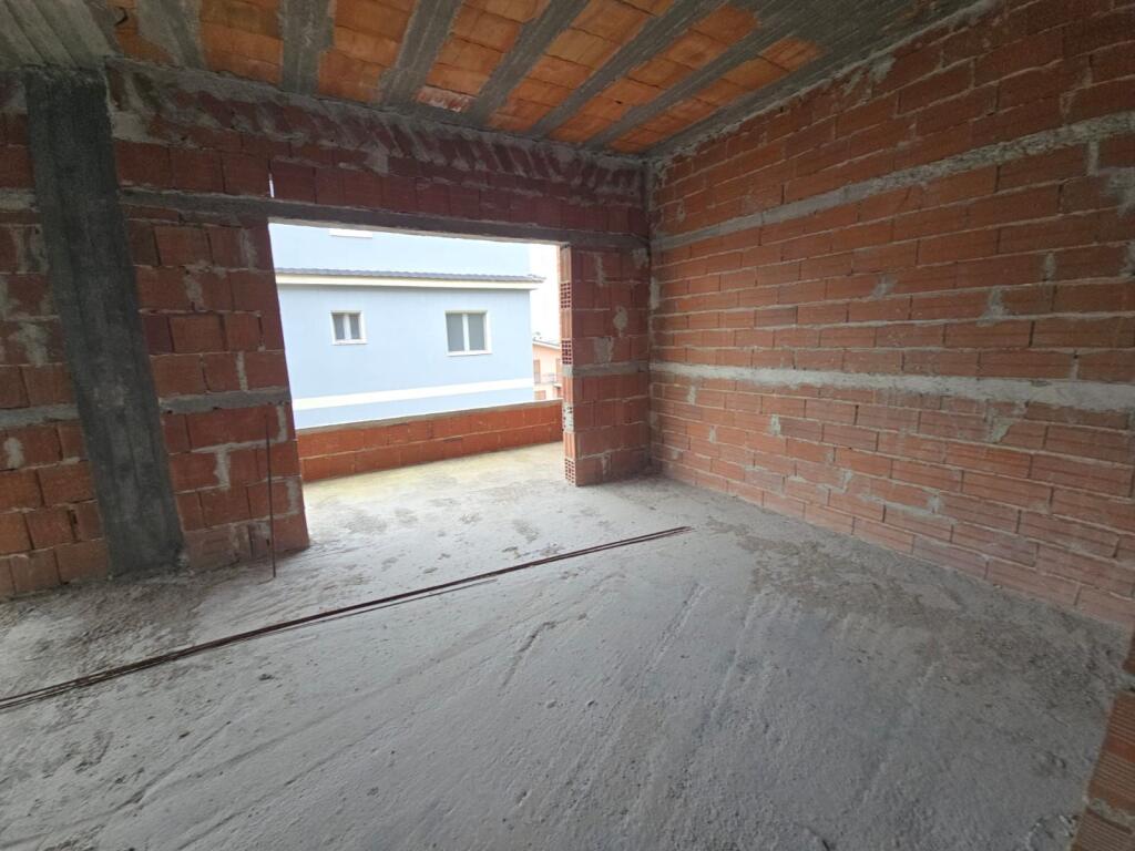 SUPER INVESTIMENTO A PLEPA, DURRËS – EDIFICIO DI 4 PIANI CON POTENZIALE ALBERGHIERO 🌊