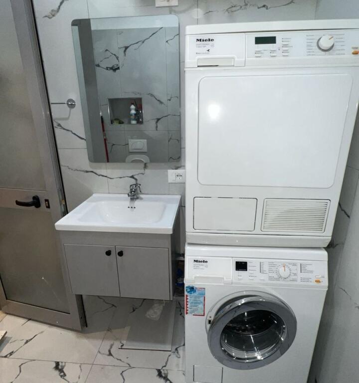 Monolocale in affitto, via Barrikadave vicino a Labidari 650 Mila lek