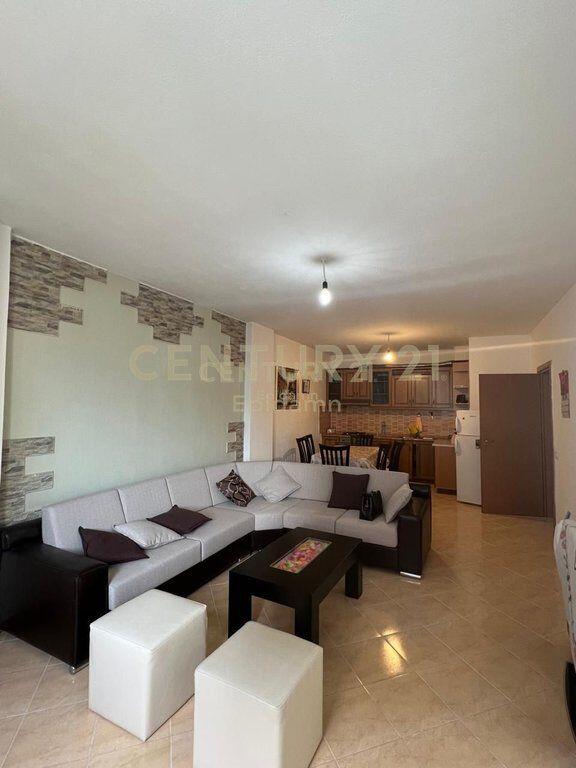 Appartamento 2+1 in Affitto all'Ingresso di Durazzo! 400 € /Mese