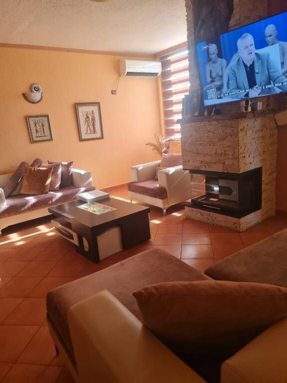 APPARTAMENTO 3+1 IN AFFITTO VICINO AL MERCATO CAM