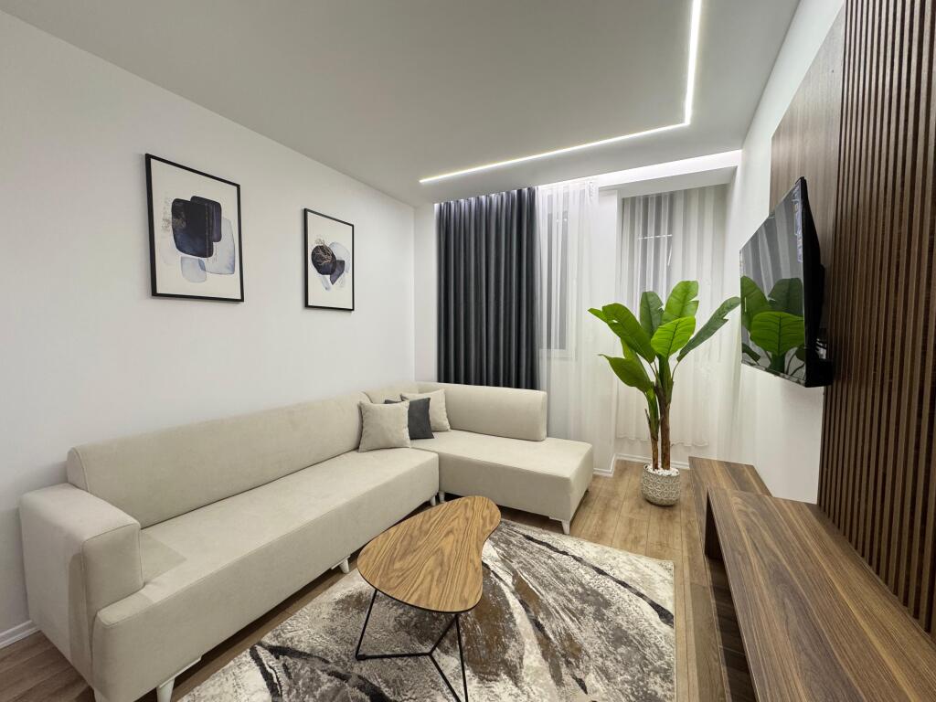 Apartament 1+1 per shitje te Rruga Fortuzi