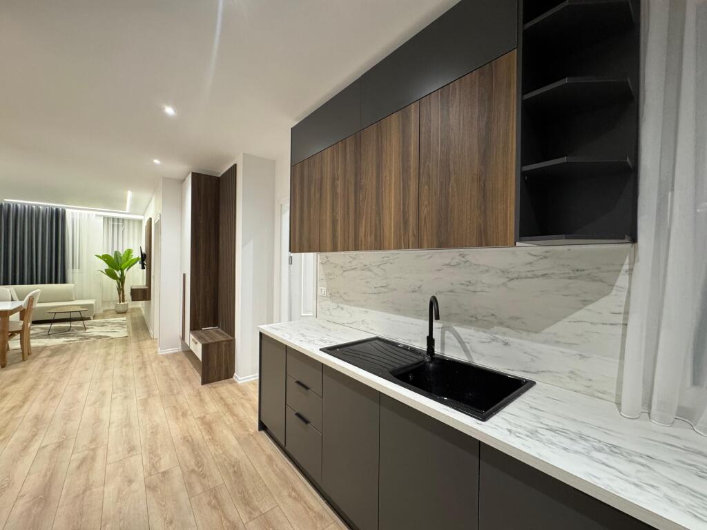 Apartament 1+1 per shitje te Rruga Fortuzi