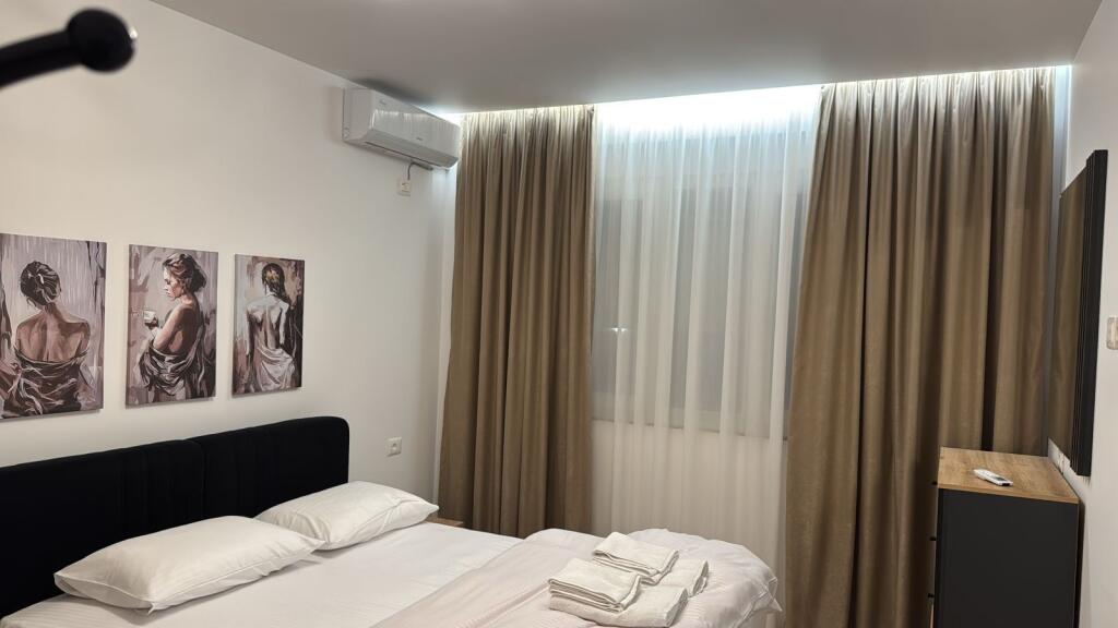 Jepet me qera 1+1 te Medreseja