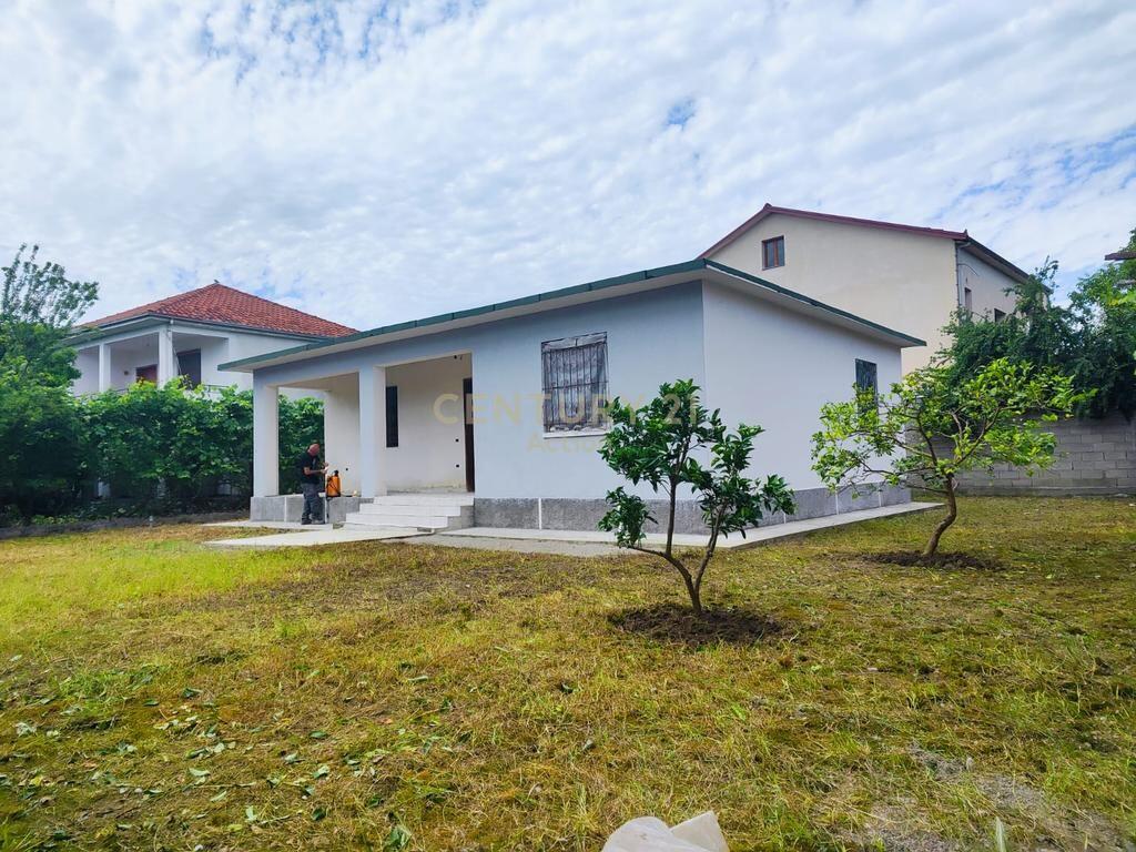 Private house for sale in Laknas, Tirana! 115,000 € Total area  100m2