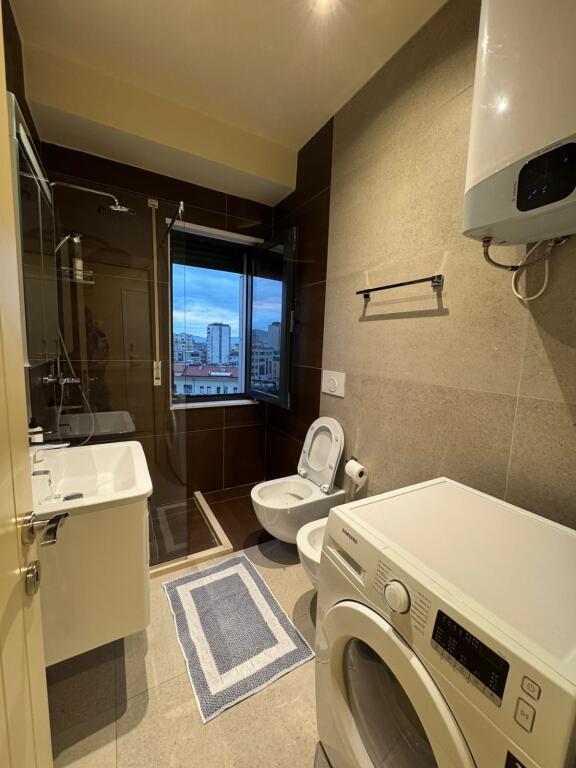 Apartament 1+1 per qira, Bulevardi Zogu I, ministria e drejtesise
