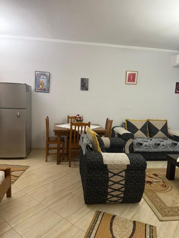 1+1, furnished at villa L in Astir, 400 euros