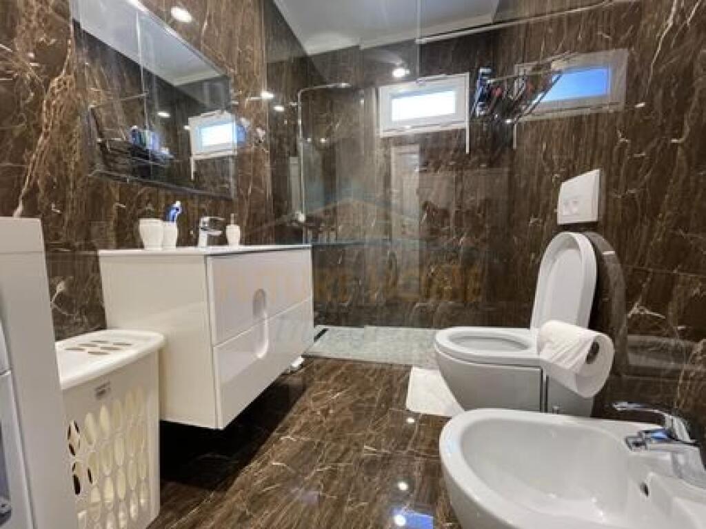 For sale, Apartment 2+1+Parking Space, Dry Lake, Tirana.