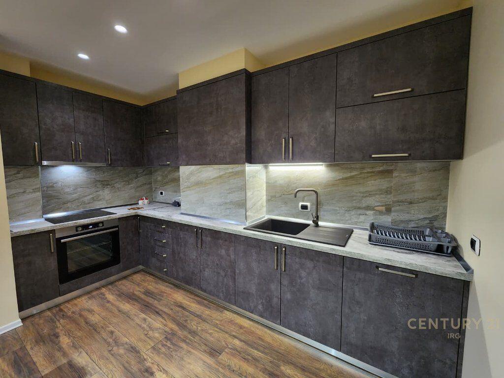 Luxury 1+1 apartment for sale in the Heart of Tirana, 9-Stories