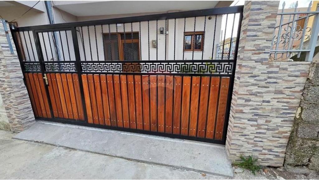 🏠 Appartamento 2+1 in Affitto – Via Dervish Hekali, Vlora