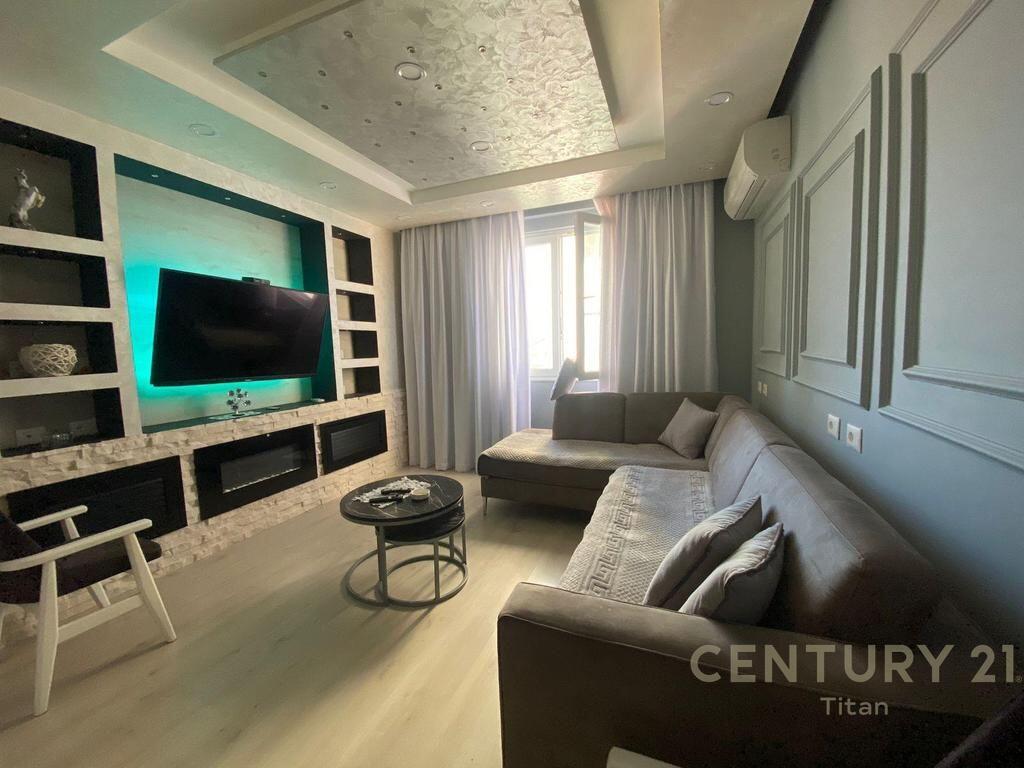 Apartment 2+1+2 for sale, near Vila Gold