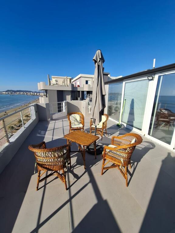 For Rent Apartment 2+1 On Railway Beach