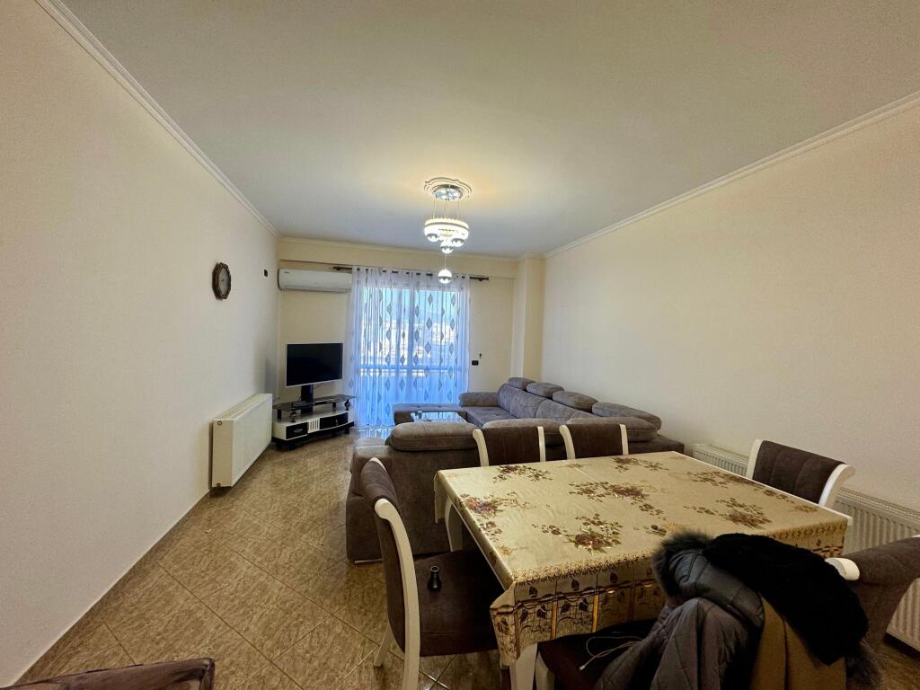 📣 QERA Apartament 2+1 📍 Prane Pasticeri Nela 6, Yzberisht ✨