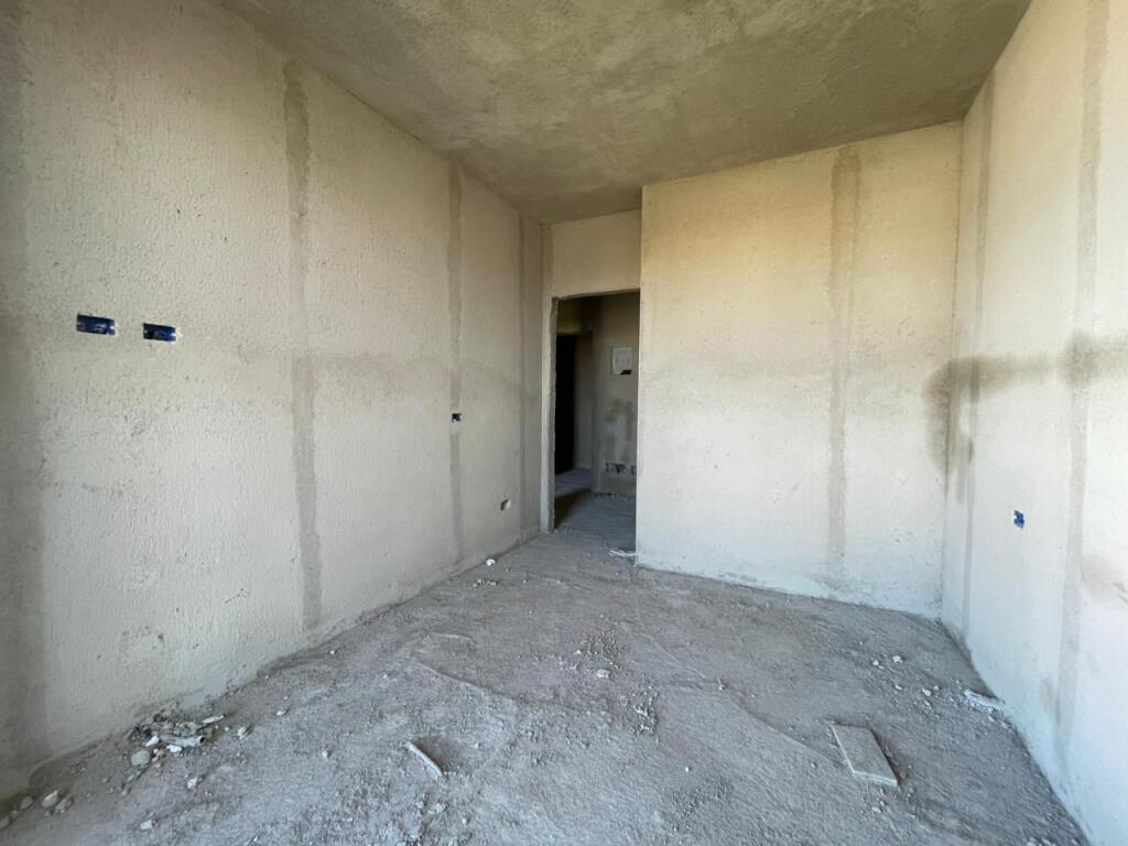 Apartament 2+1 per shtije tek Colonnade Residence.