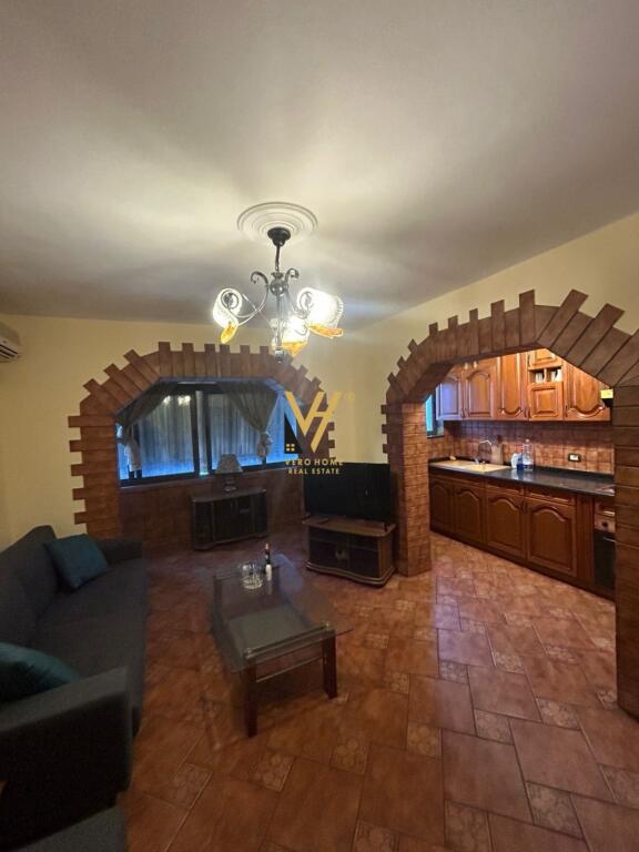 AFFITTASI APPARTAMENTO 2+1 A MYSLYM SHYR 70.000 LEKE