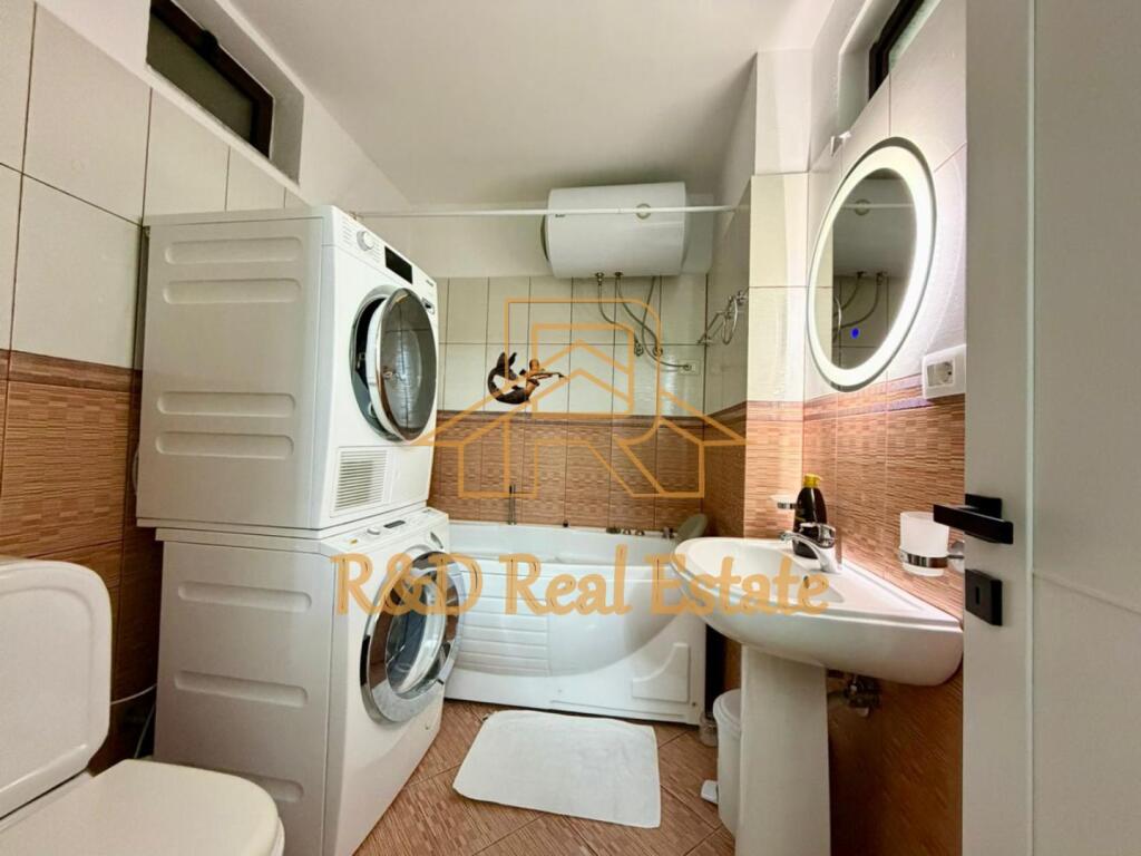 🏡 Appartamento 3+1 + balcone in affitto – Viale Bajram Curri