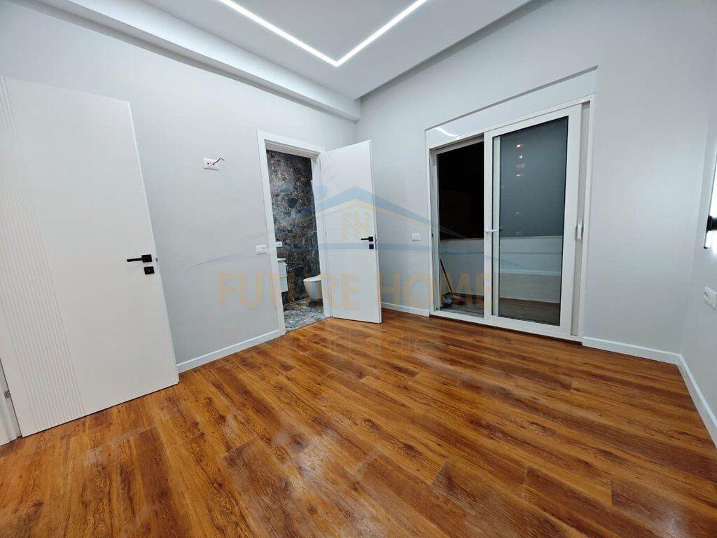 Appartamento in vendita 2+1+2+2, Viale Principale, Durazzo