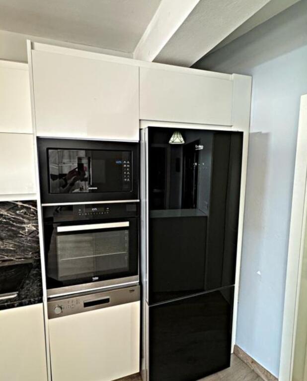 🌟 3+1+3 in Vendita – Appartamento di Lusso a Saranda