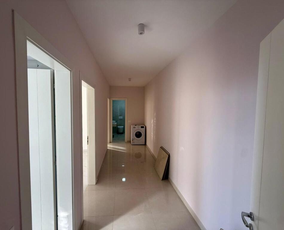 📣 AFFITTO Appartamento 2+1 Con 2 Bagni 📍 Vicino a Piazza Ali Demi ✨ 💶 Prezzo 650 Euro