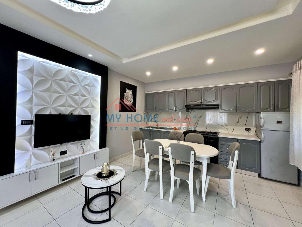 Villa for sale at the Former Customs in Tirana
