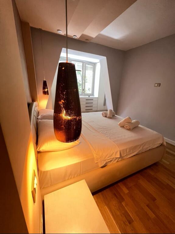 Rr Bardhok Biba  appartamento 2+1 in affitto 96 m²  2+1  Piano 1  1200 €